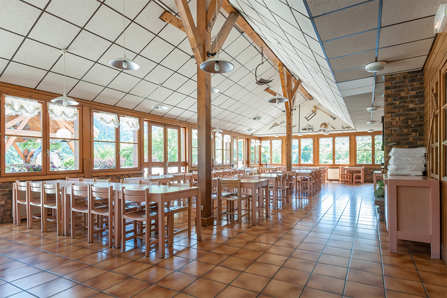 Restaurant (vue d'ensemble) du Sorbier